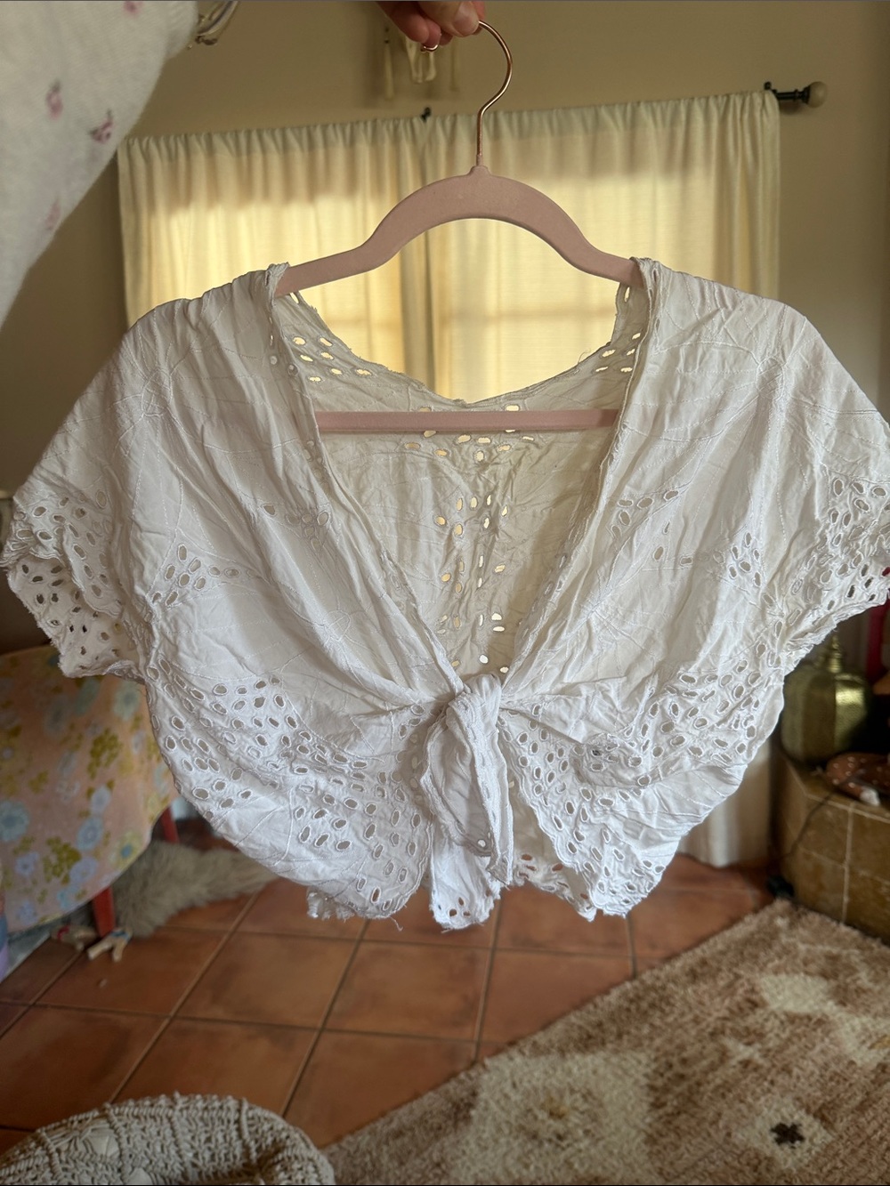 Vintage White Vtg Eyelet cutwork Tie-Front Women's Top Zimmermann boho